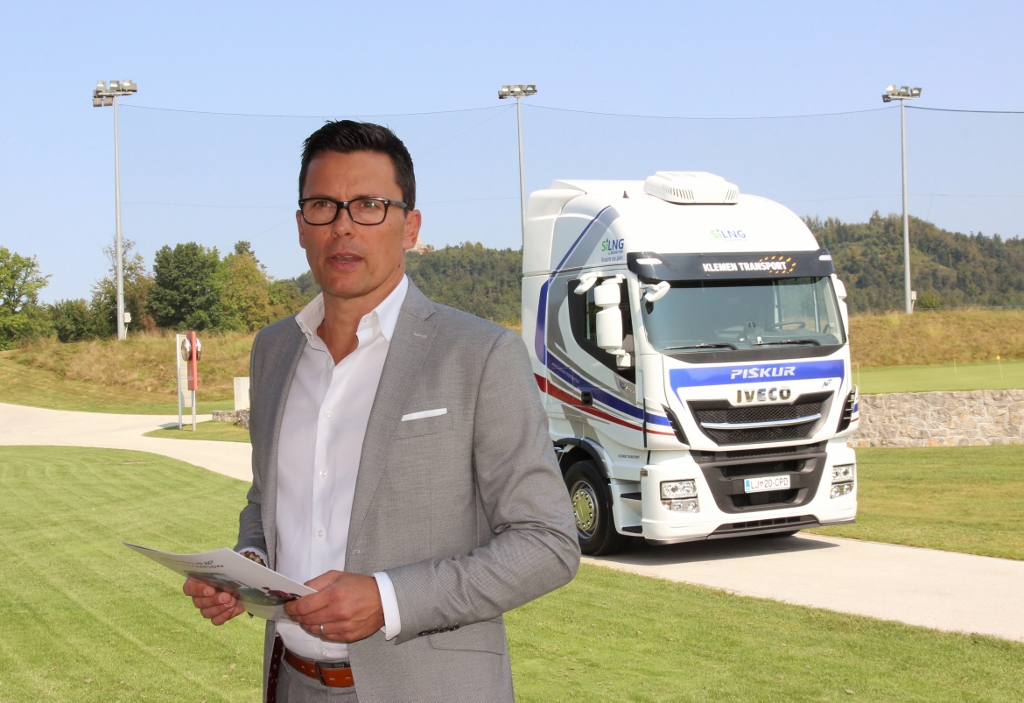 Kristjan Prinčič, vodja poslovnega centra Benussi, je poudaril, da Iveco že 20 let razvija vozila s pogonom na plin.