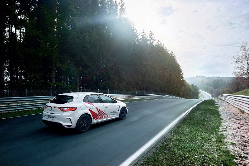 2019 – Renault MÉGANE R.S. TROPHY-R : record au Nürburgring