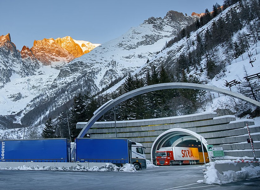 Zaprt tunel Mont Blanc