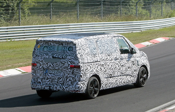 Volkswagen Transporter T7 s tremi pogoni