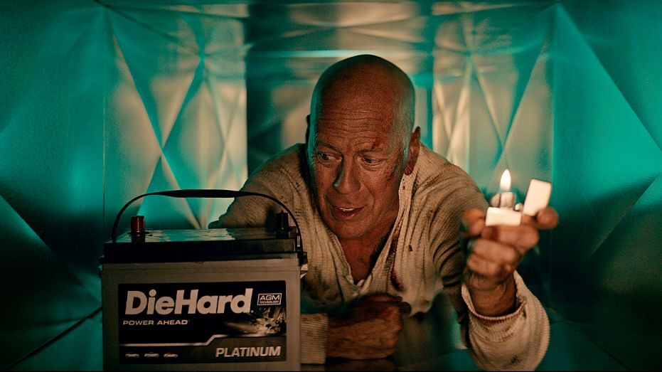 Die Hard is back – Umri pokončno za akumulator