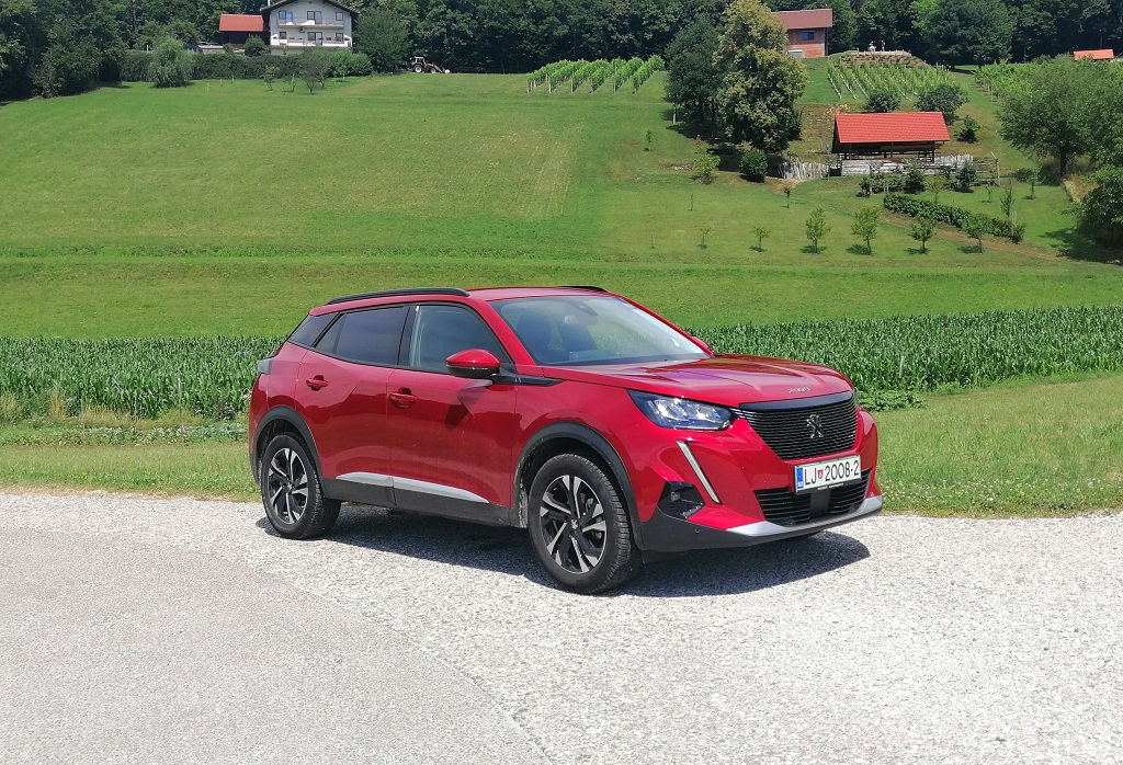 Crossover modernega časa: Peugeot 2008