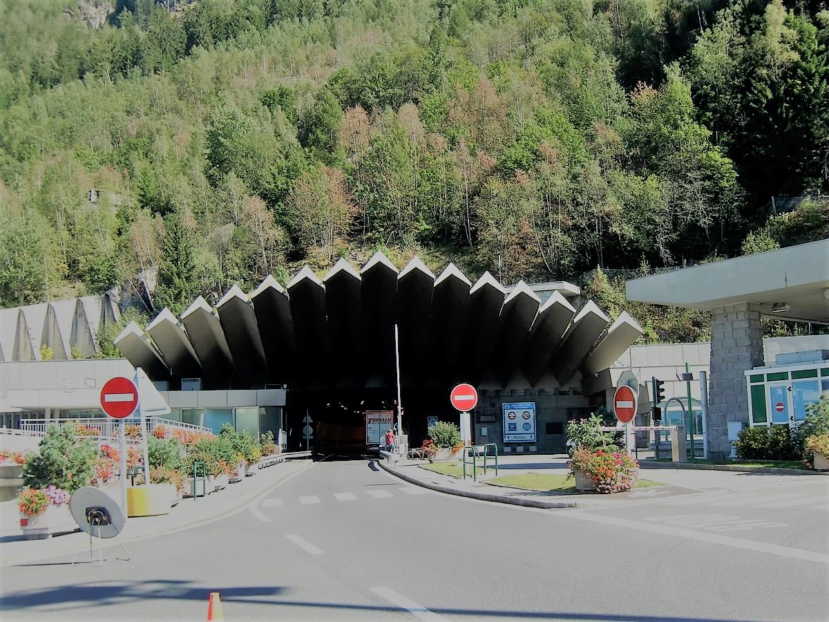 Zaprtje tunela Mont Blanc