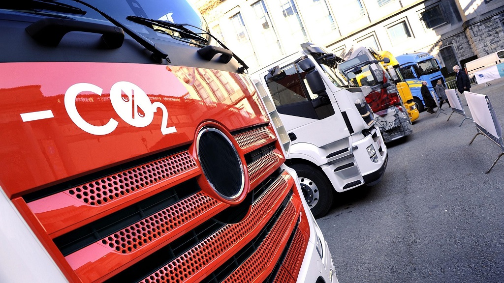 Euro VII tovornjaki bodo dražji tudi do 5 %