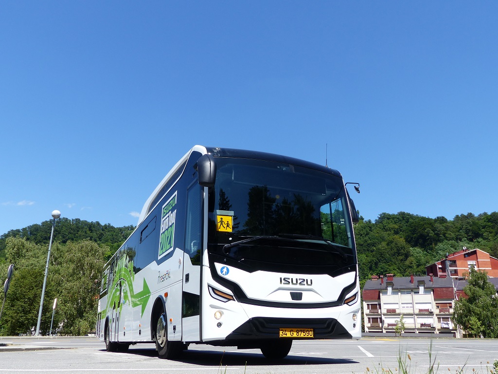 Okolju prijazen Isuzu Kendo CNG