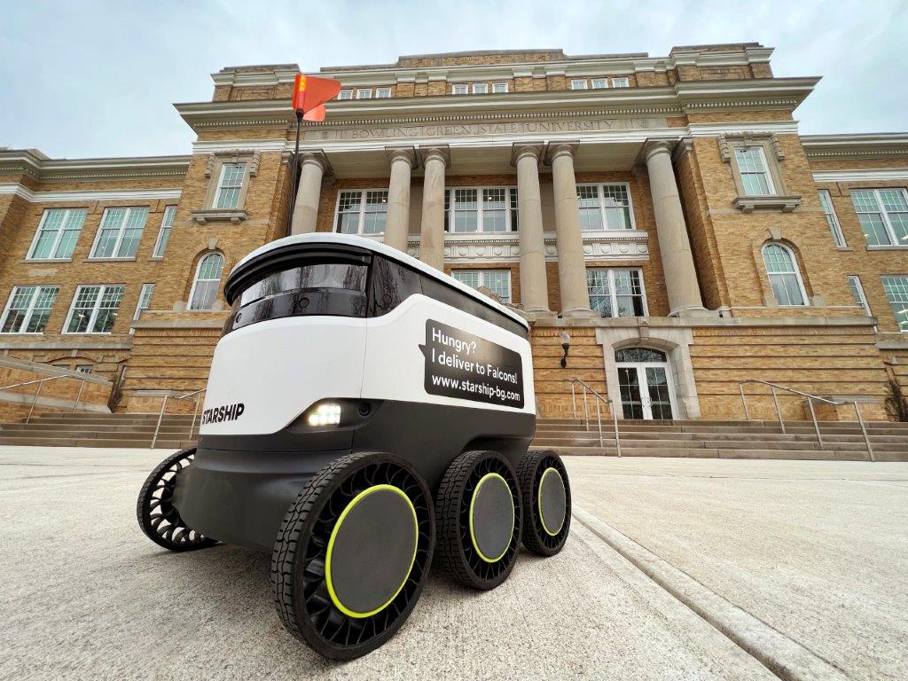 GOODYEAR PREDSTAVIL BREZZRAČNO PNEVMATIKO ZA DOSTAVNE ROBOTE