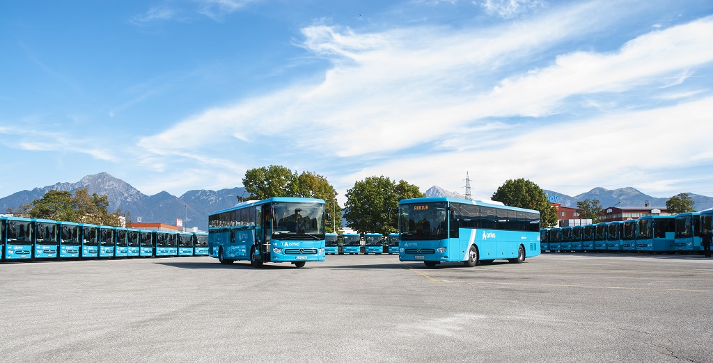 V Arrivi dobili 45 novih Mercedes-Benz Intouro avtobusov