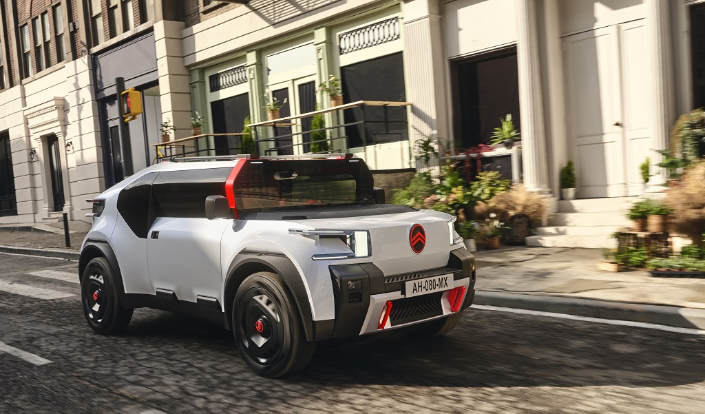 CITROËN OLI [all-ë]: RADIKALEN, ODGOVOREN IN OPTIMISTIČEN