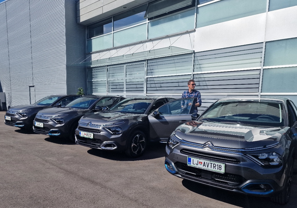 Še en originalen Citroën – C4 X