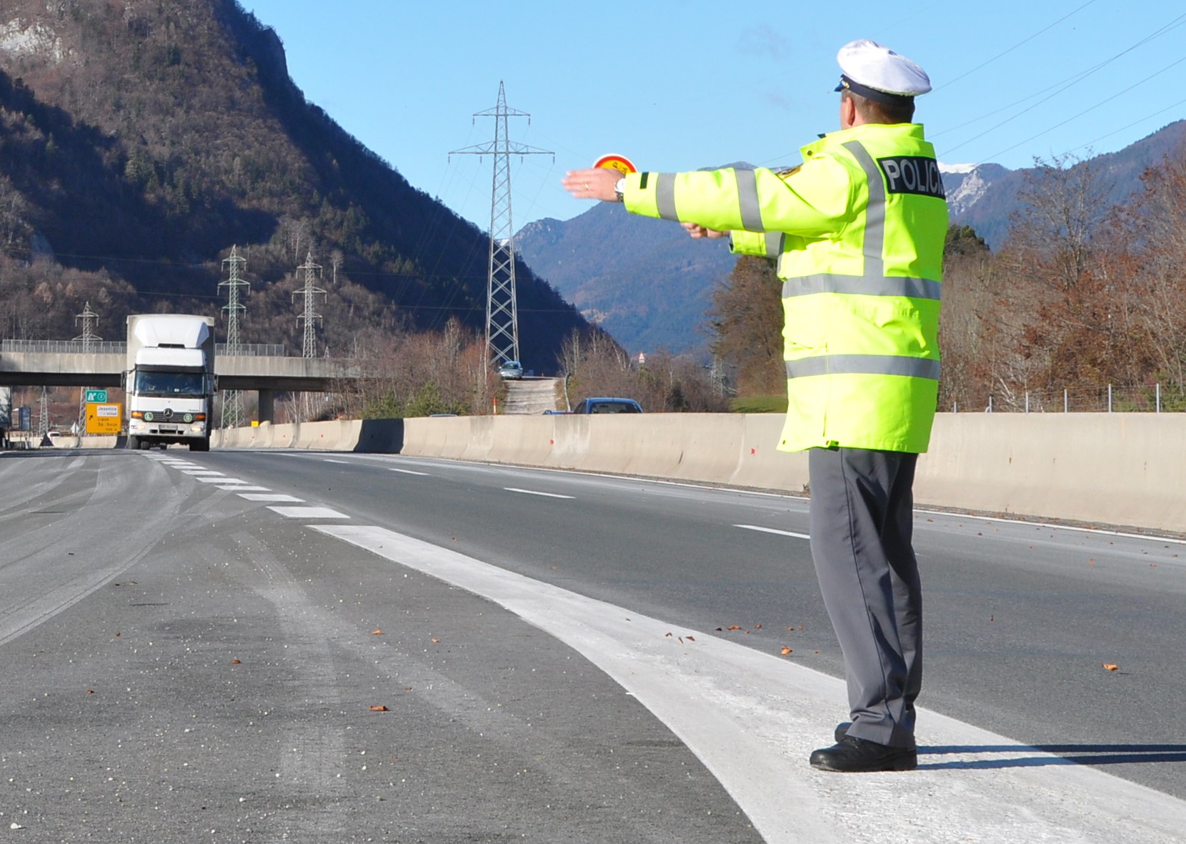 Tovornjaki in avtobusi zopet pod lupo Roadpola