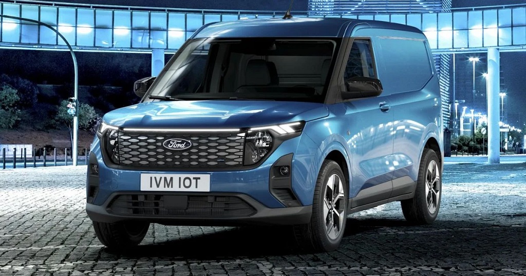 Ford je predstavil povsem električno vozilo E-Tourneo Courier,