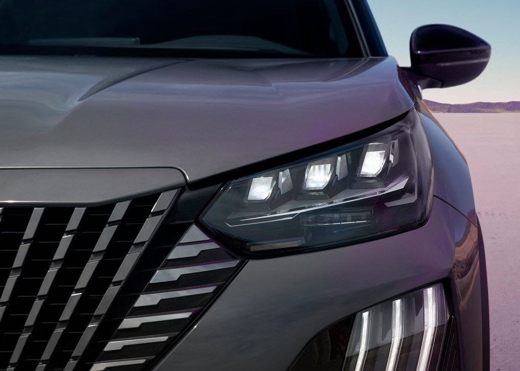 Prihaja novi PEUGEOT 2008