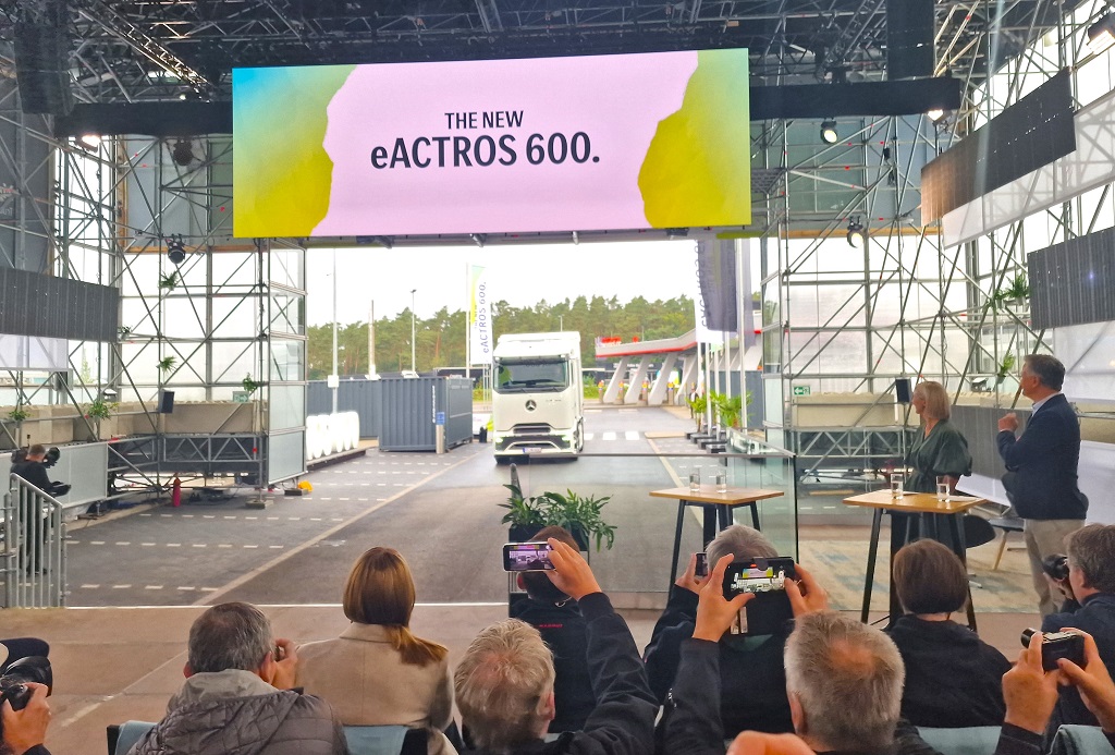 Mercedes eActros 600, na elektriko do 500 km