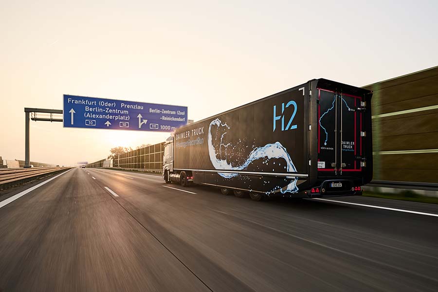 1000 kilometrov na vodik – Mercedes GenH2