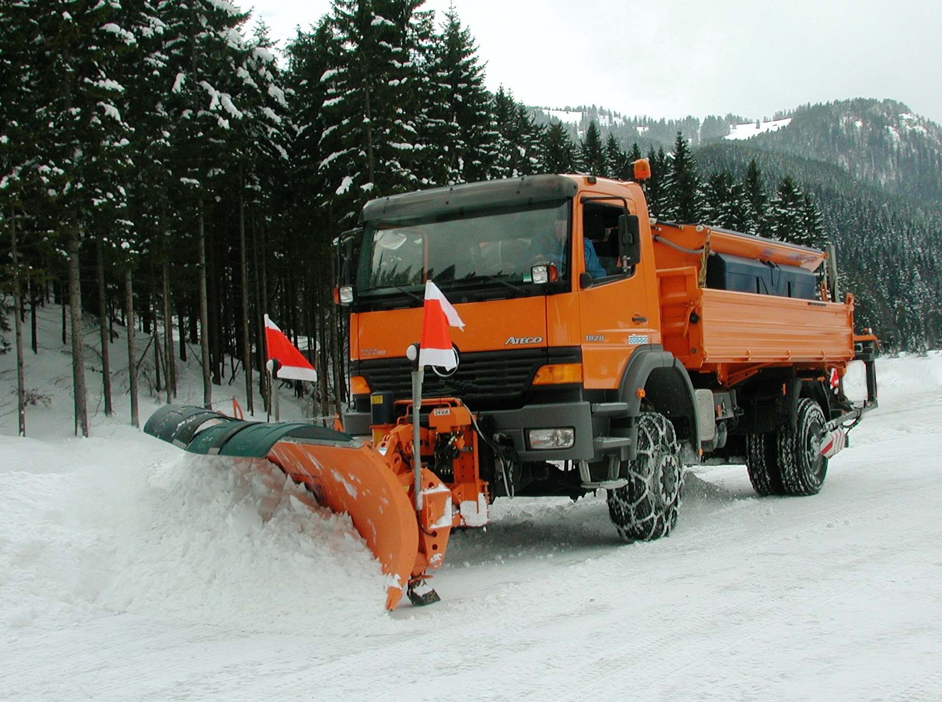 Mercedes-Benz Atego 1828 Winter service