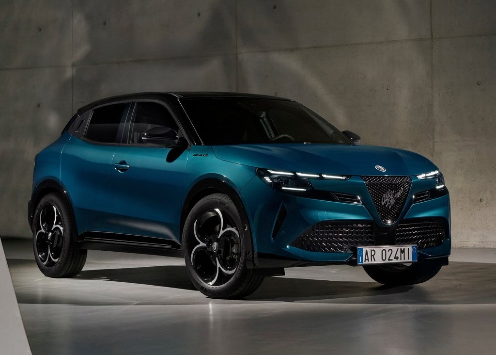 Novi Alfa Romeo – nova oblika športnosti