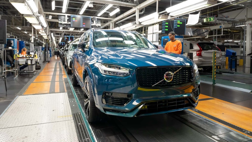 Volvo se je poslovil od dizlov, zadnji je tovrno zapustil SUV XC90