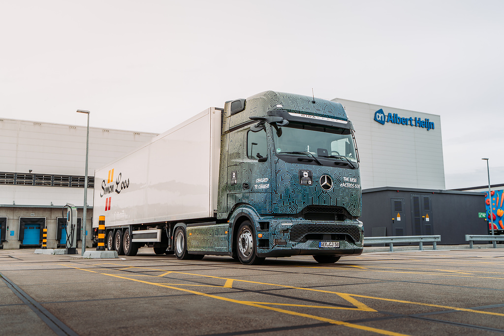 Naročilo za 75 električnih eActros 600