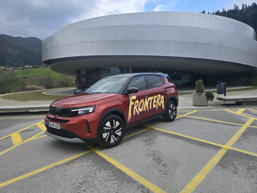 V Sloveniji je nova Opel Frontera