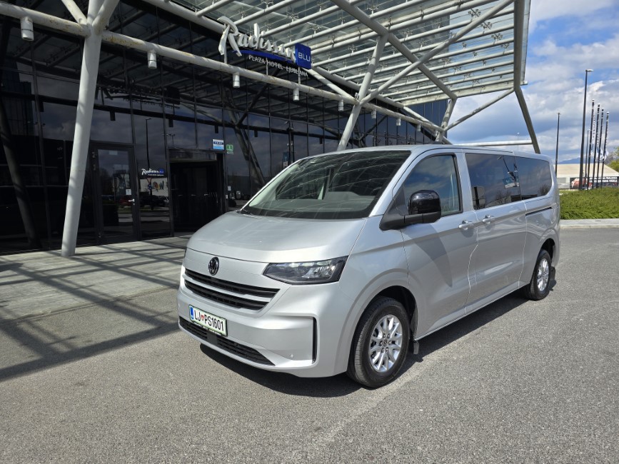 Novim VW Transporter v izvedbi Caravelle 2,0 TDI 4 Motion