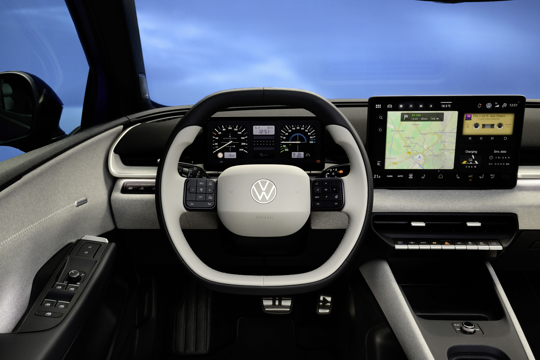 Volkswagen prvič odpira vrata novega ID. Pola1